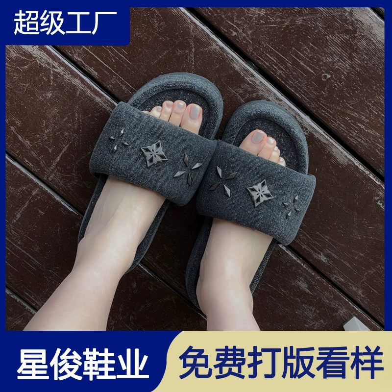 صنادل دينيم بمعدن لفصل الأصابع 2026 صيفية للشاطئ · MOHE China shoe factory