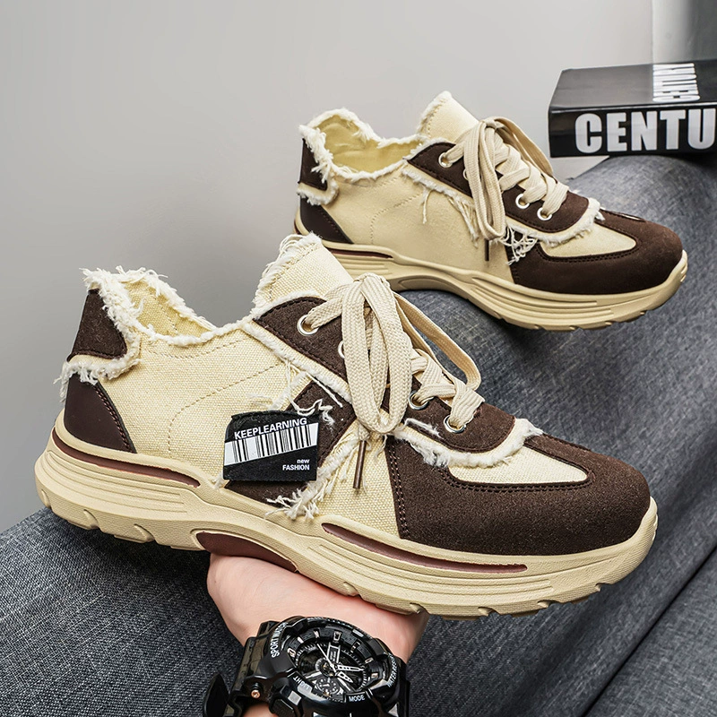 Zapatos de Lona para Hombre Verano 2026 Nuevos de Moda Casuales Board Shoes para Estudiantes Retro Suela Gruesa Elevadores
