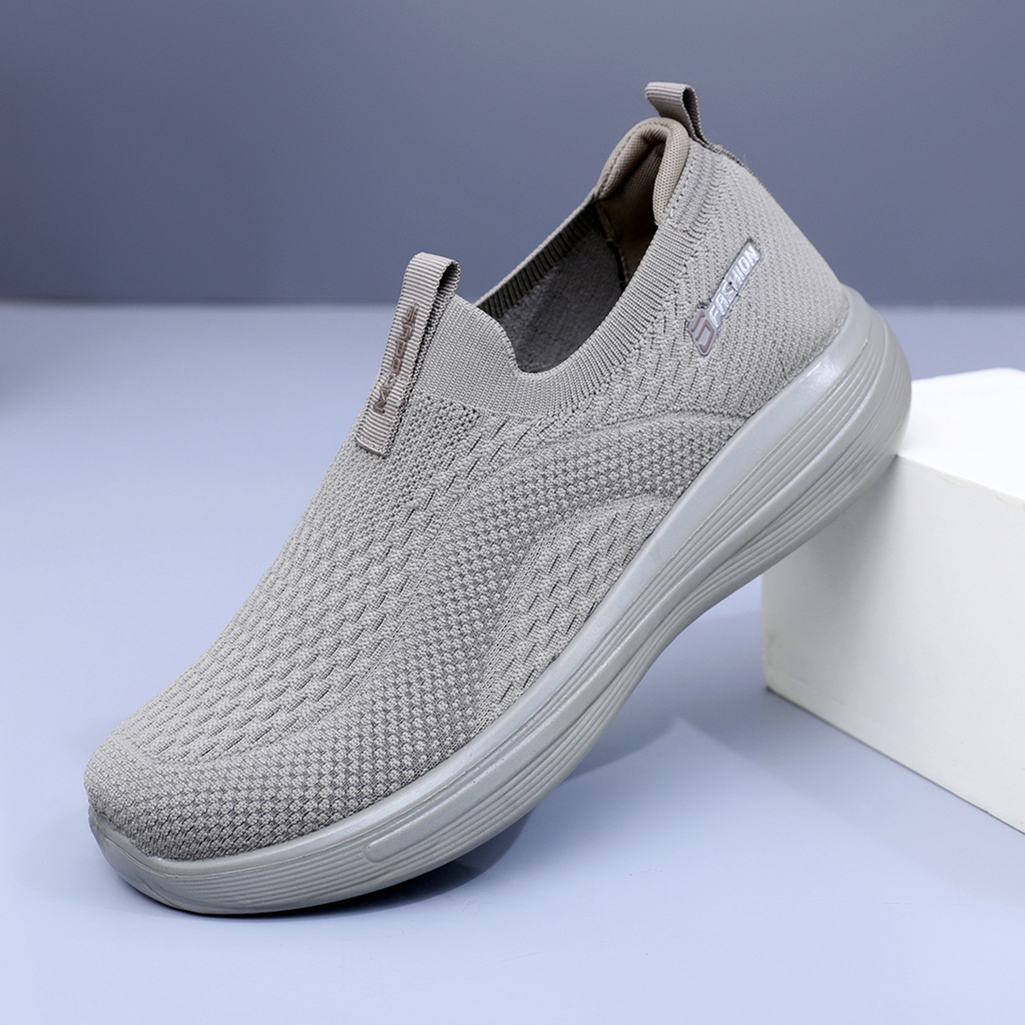 Men's Slip-On Walking Shoes Breathable Soft Sole · YANYAN China shoe factory