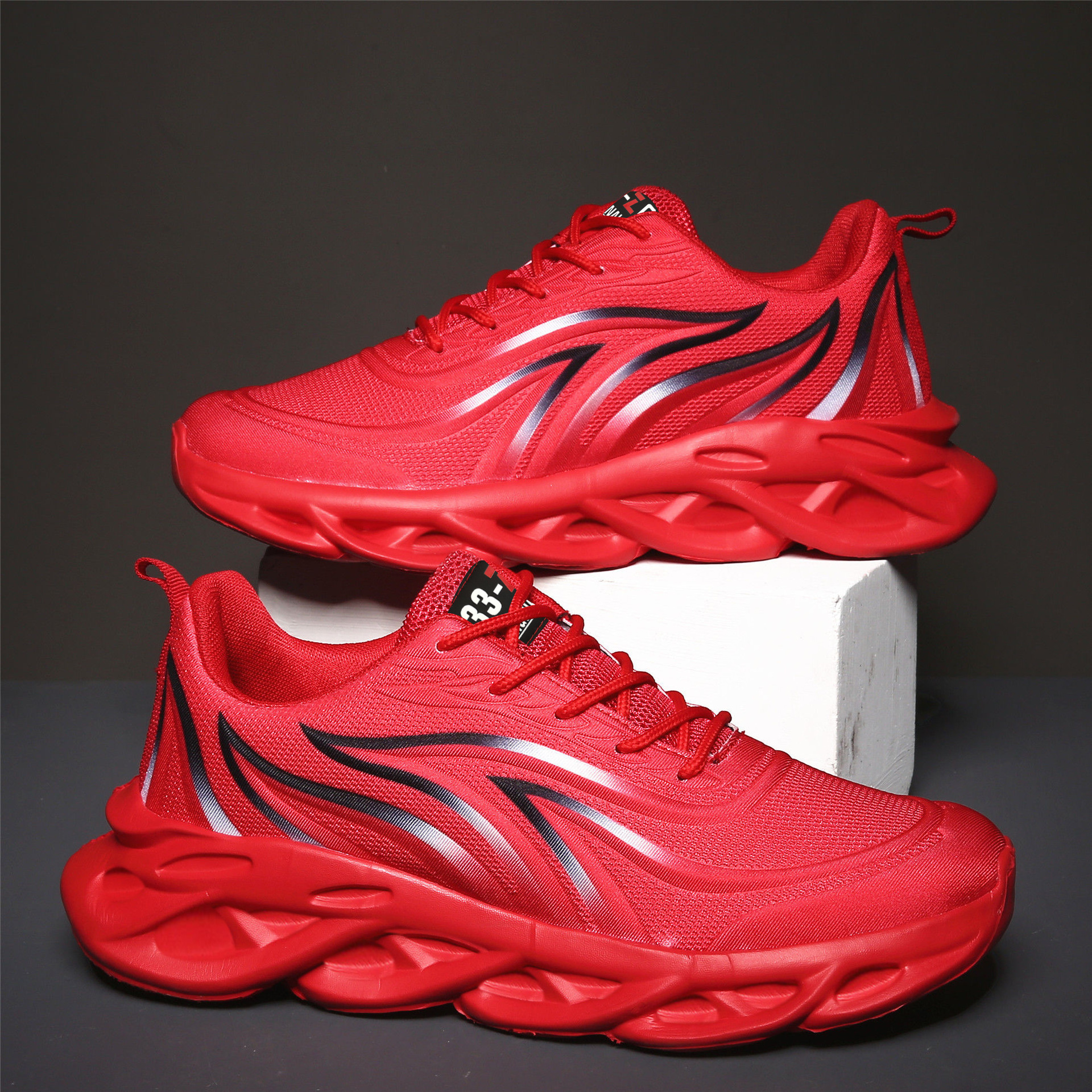 Lace-Up Breathable Running Shoes for Men · YANYAN China shoe factory