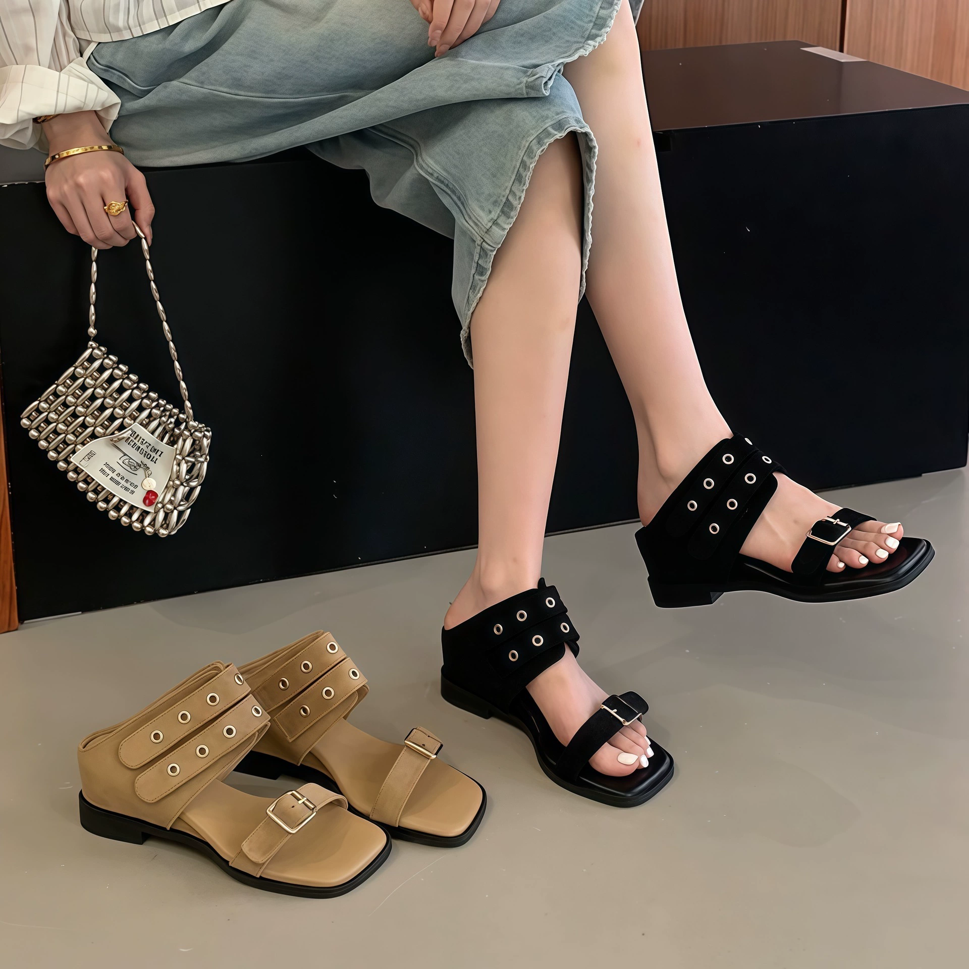 Chuyuji Sandales rétro à talon compensé caché bout carré femmes été 2026 rivets mules slip-on décontractées · MOHE China shoe factory