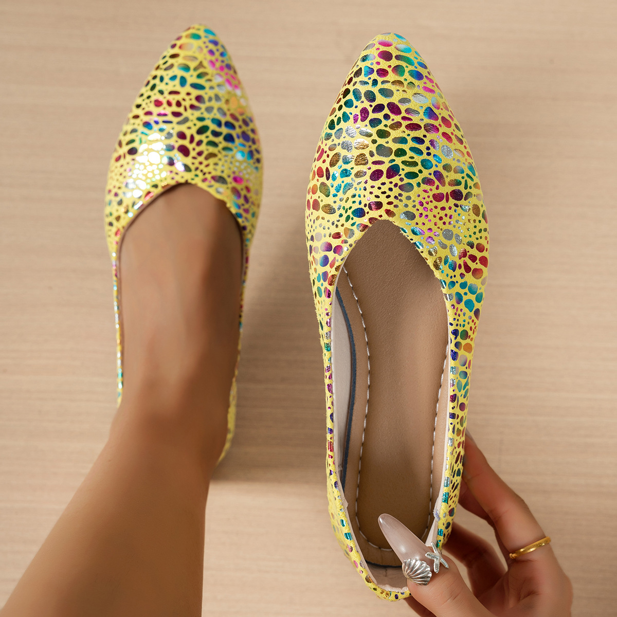 Women's Pointed Toe Flat Work Shoes · YANYAN China shoe factory