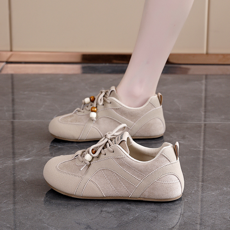 Women's Retro Suede Sneakers · YANYAN China shoe factory