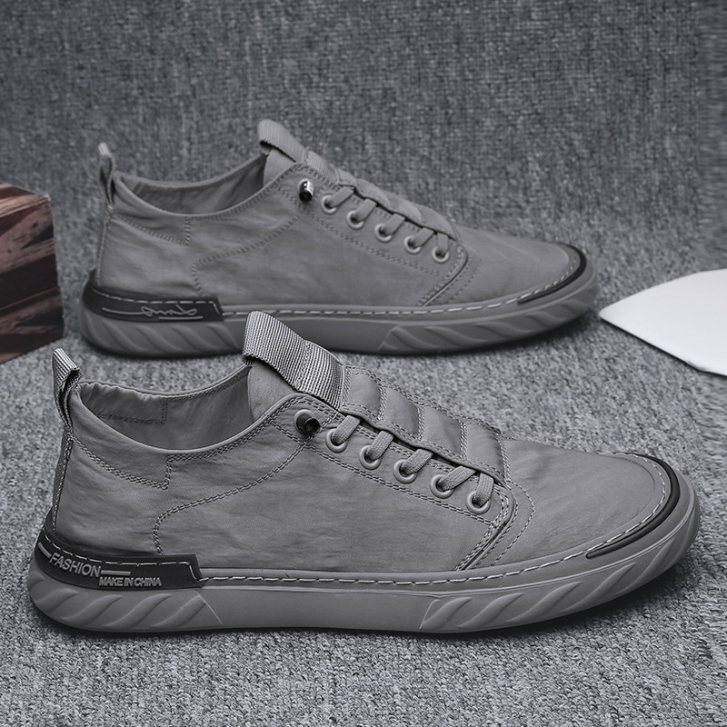 Men's Slip-On Ice Silk Canvas Shoes · YANYAN China shoe factory
