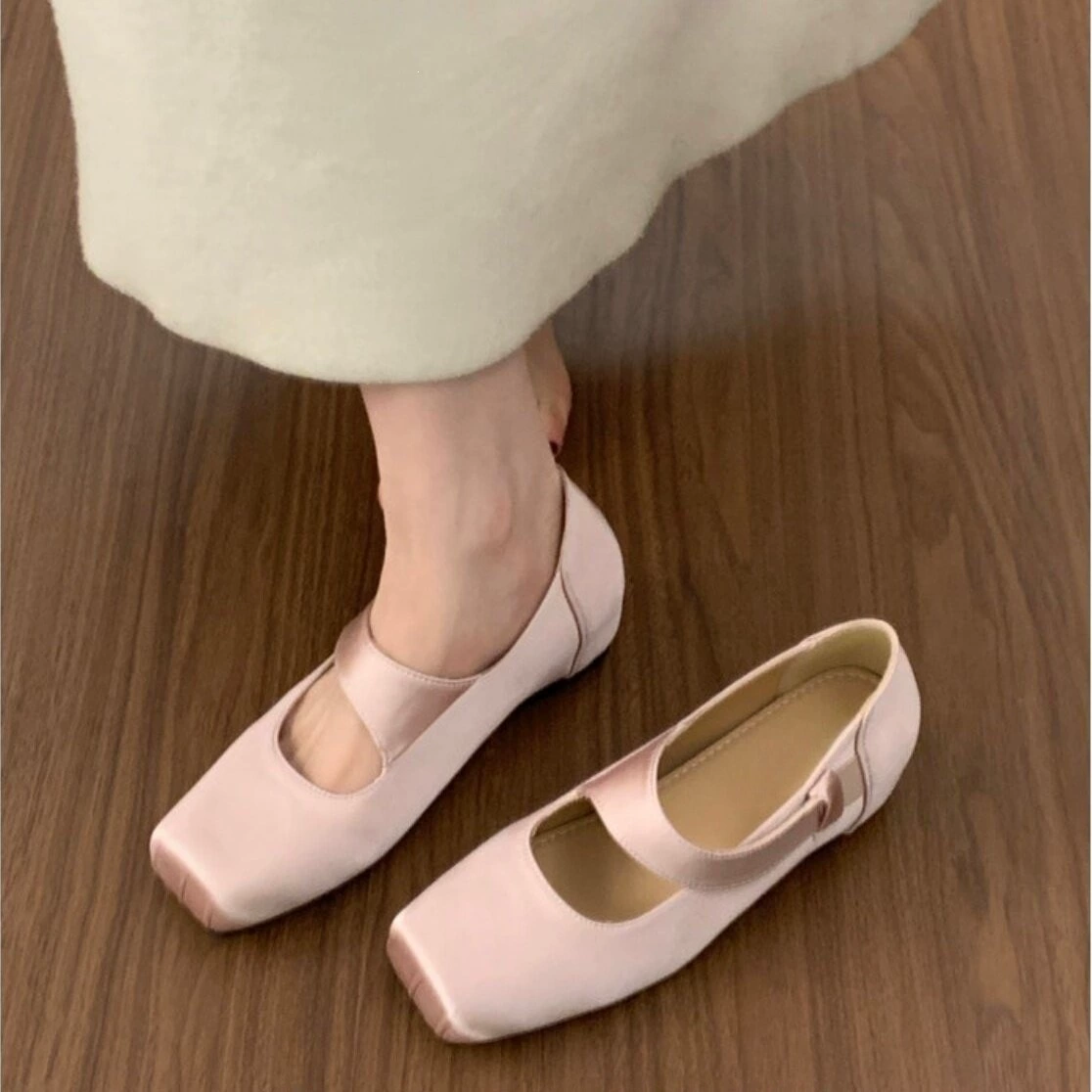 Chuyuji Chaussures Ballet Satin, Talon Caché, Semelle Épaisse, Bout Carré, Femme 2026 · MOHE China shoe factory