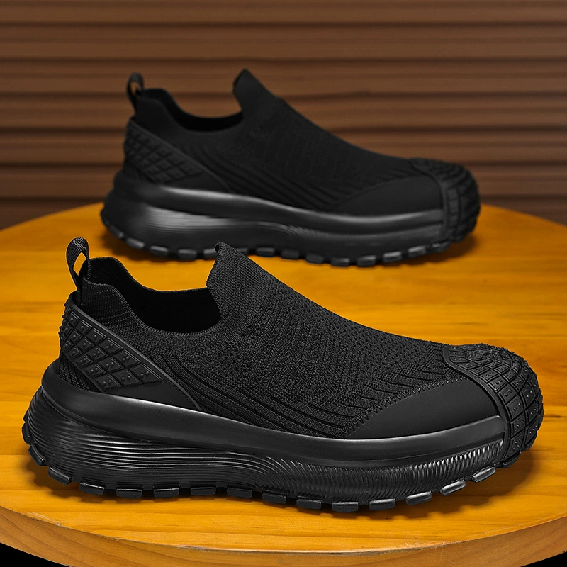 2026 Frühling neue Herren Slip-on atmungsaktive dünne Mesh-Socken-Schuhe, Reifen-dicke Sohle, lässige Sportschuhe