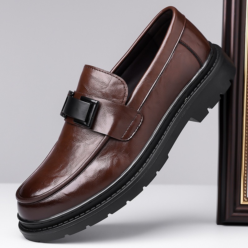 Men's Thick Sole Leather Casual Shoes · YANYAN China shoe factory