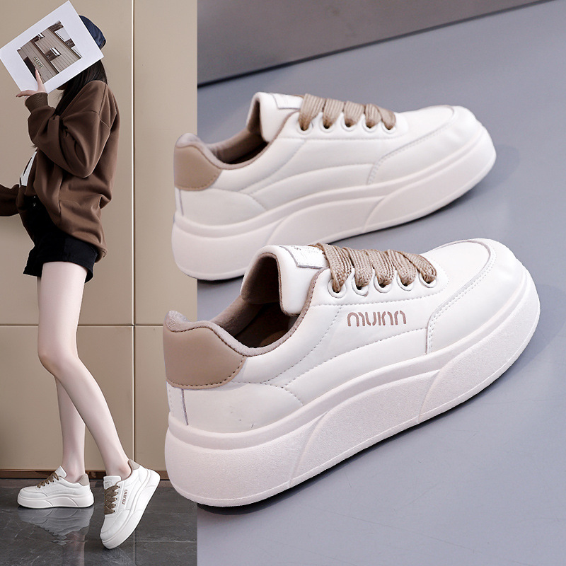 Women's Leather Soft Sole Skate Shoes · YANYAN China shoe factory