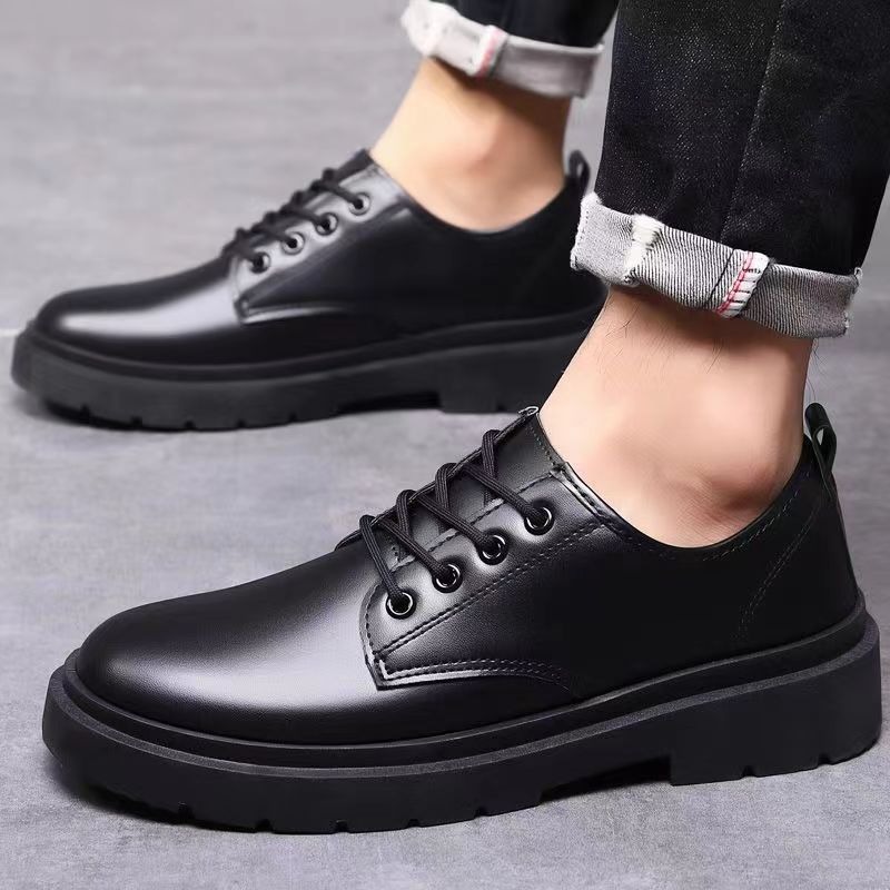 Men's Lightweight Casual Leather Shoes · YANYAN China shoe factory