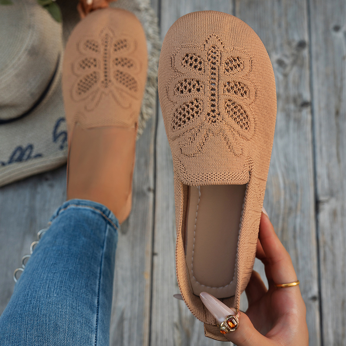 Women's Butterfly Knit Flat Shoes · YANYAN China shoe factory