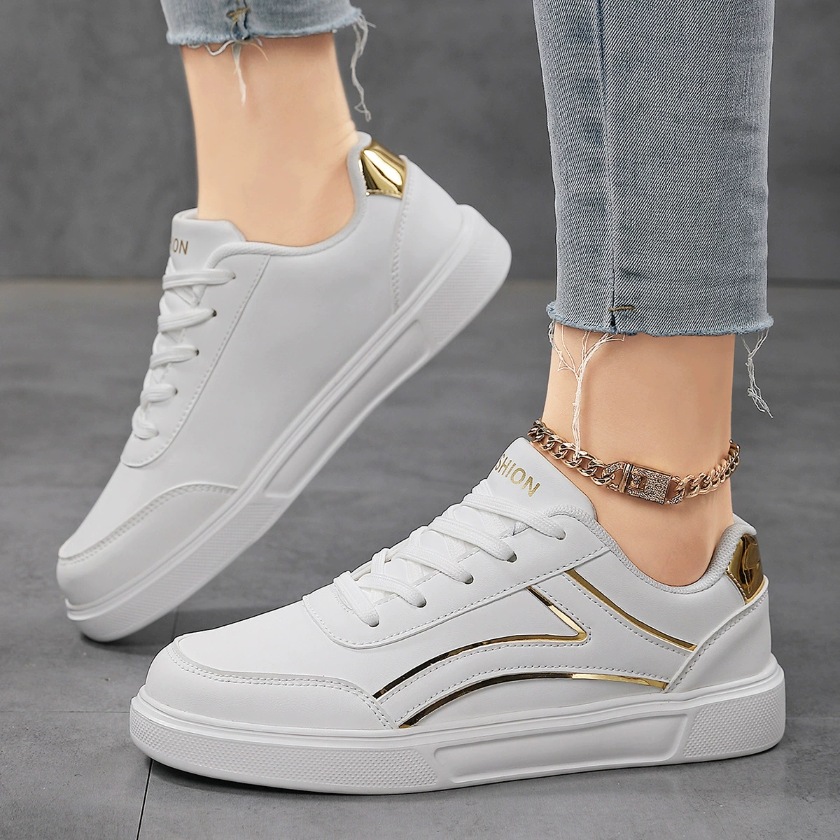 Cross-border Large Size Men's Casual Shoes, Low Top Board Shoes Couple Style Fashion Sneakers White