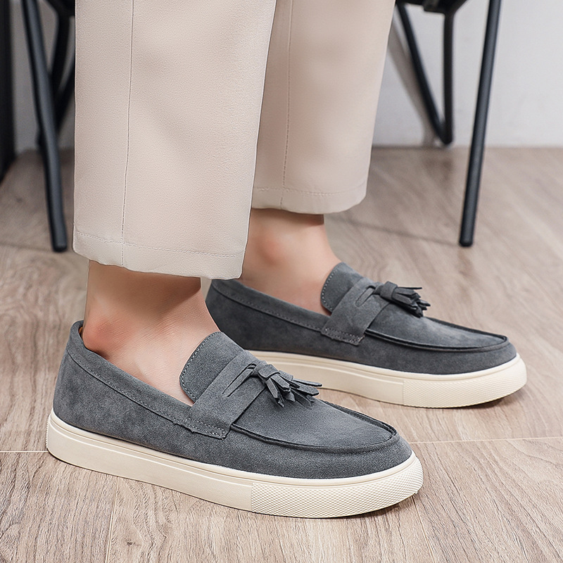 Men's Breathable Slip-On Skate Shoes · YANYAN China shoe factory