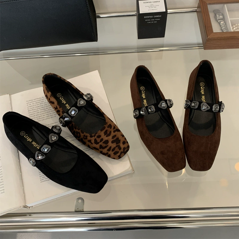 Sapatos Mary Jane Niche com Coração e Estampa de Leopardo em Strass para Mulheres
