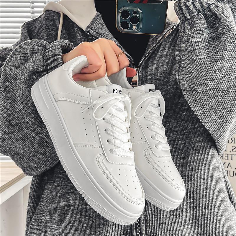 Men's White Breathable Skate Shoes · YANYAN China shoe factory