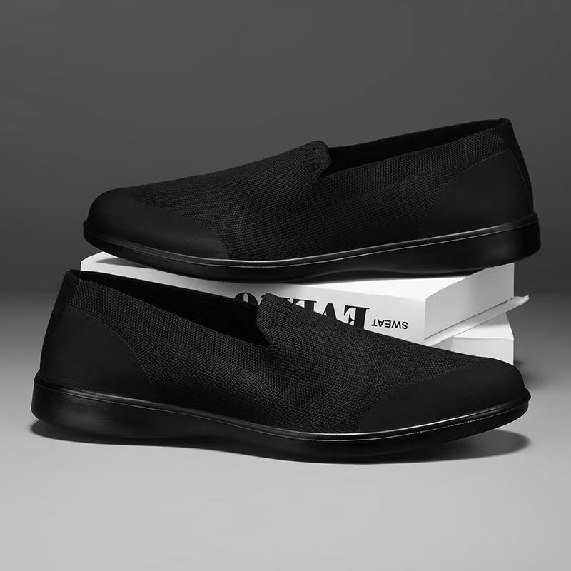 Men's Breathable Slip-On Cloth Shoes · YANYAN China shoe factory