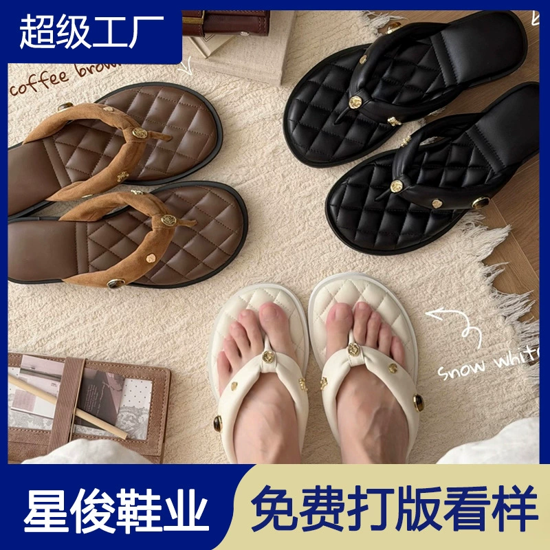 Sandales à plateforme à séparateur d'orteils avec gemmes, tongs de plage été 2026 · MOHE China shoe factory
