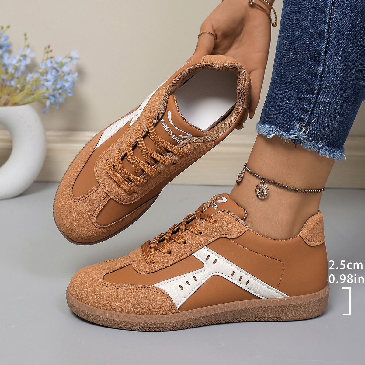 Lace-Up German Trainer Shoes · YANYAN China shoe factory