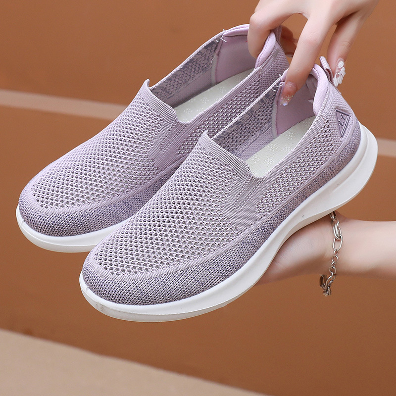 Women's Soft Sole Slip-On Sneakers · YANYAN China shoe factory