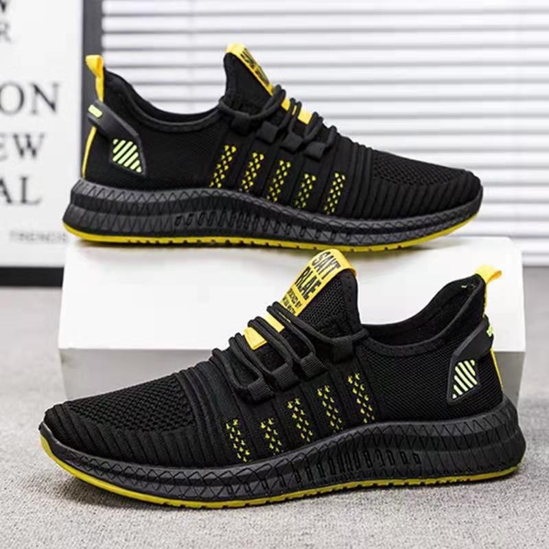 Men's Lightweight Breathable Running Shoes · YANYAN China shoe factory