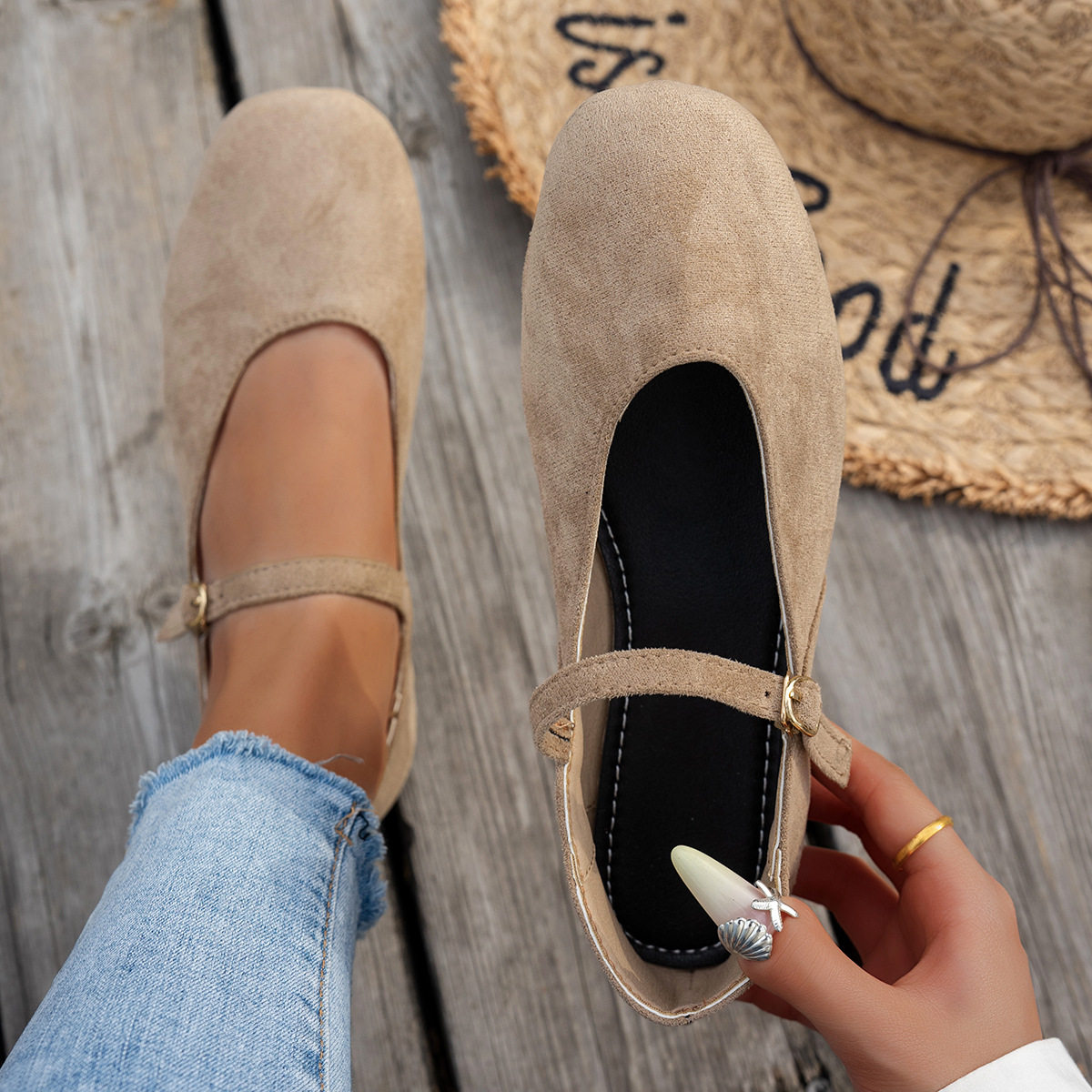 Women's Comfortable Flat Mary Jane Shoes · YANYAN China shoe factory
