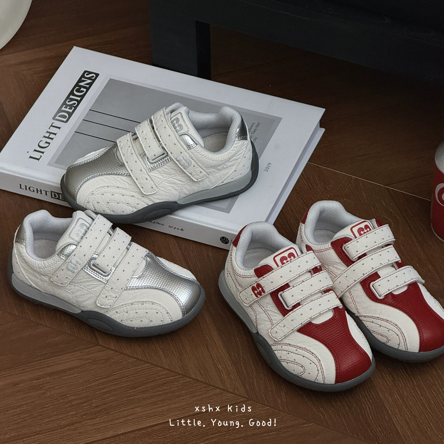 Chaussures de course XSHX pour enfants, velcro à pois, douces et confortables, antidérapantes · MOHE China shoe factory