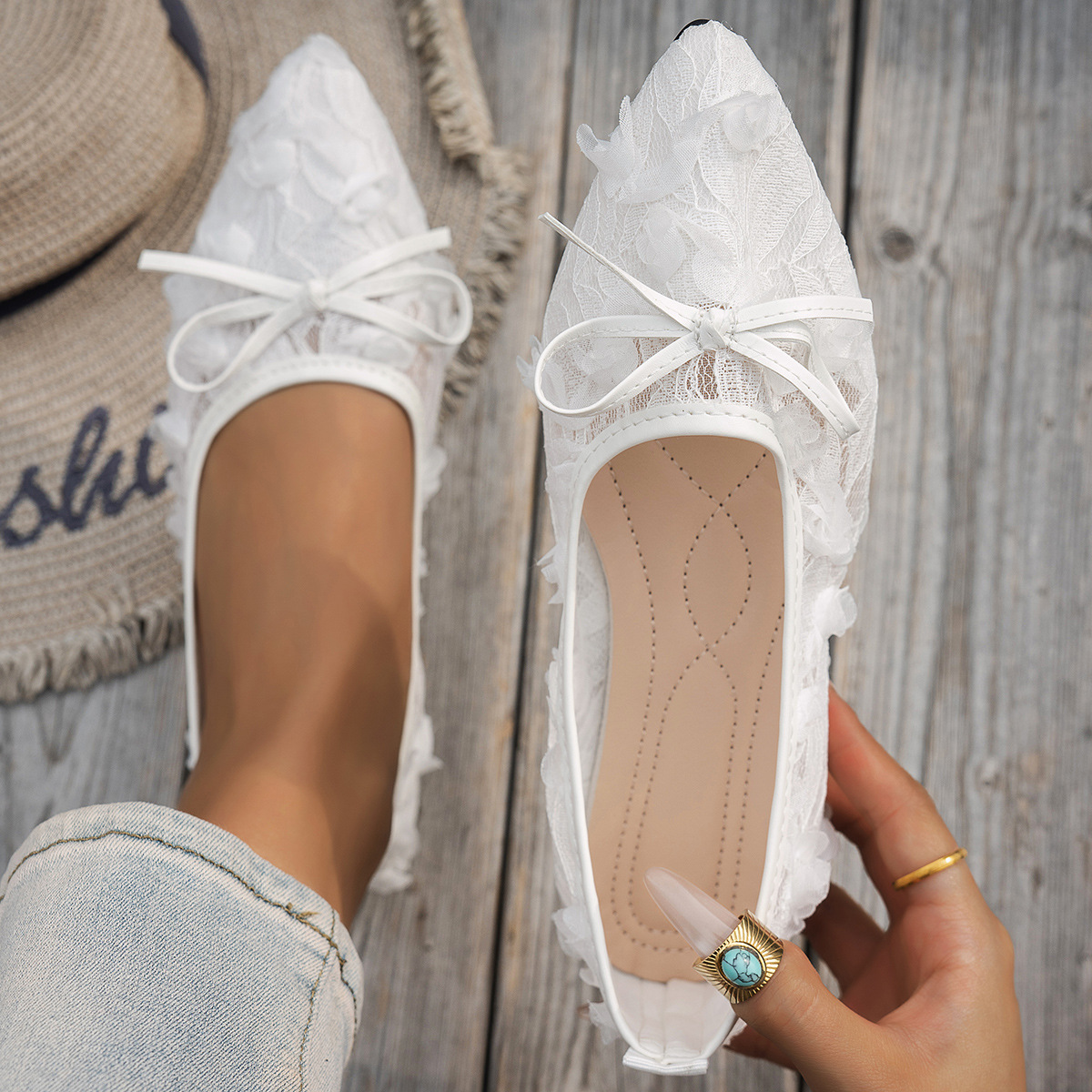 Women's Pointed Toe Bow Lace Flats · YANYAN China shoe factory