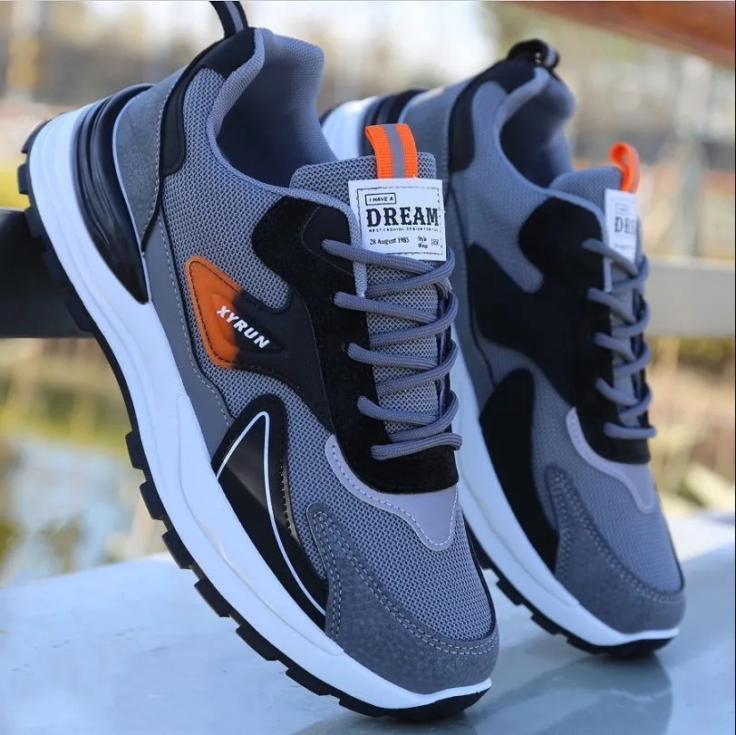 Men's Breathable Mesh Running Shoes · YANYAN China shoe factory