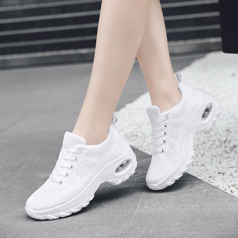 Women's Breathable Flyknit Casual Shoes · YANYAN China shoe factory