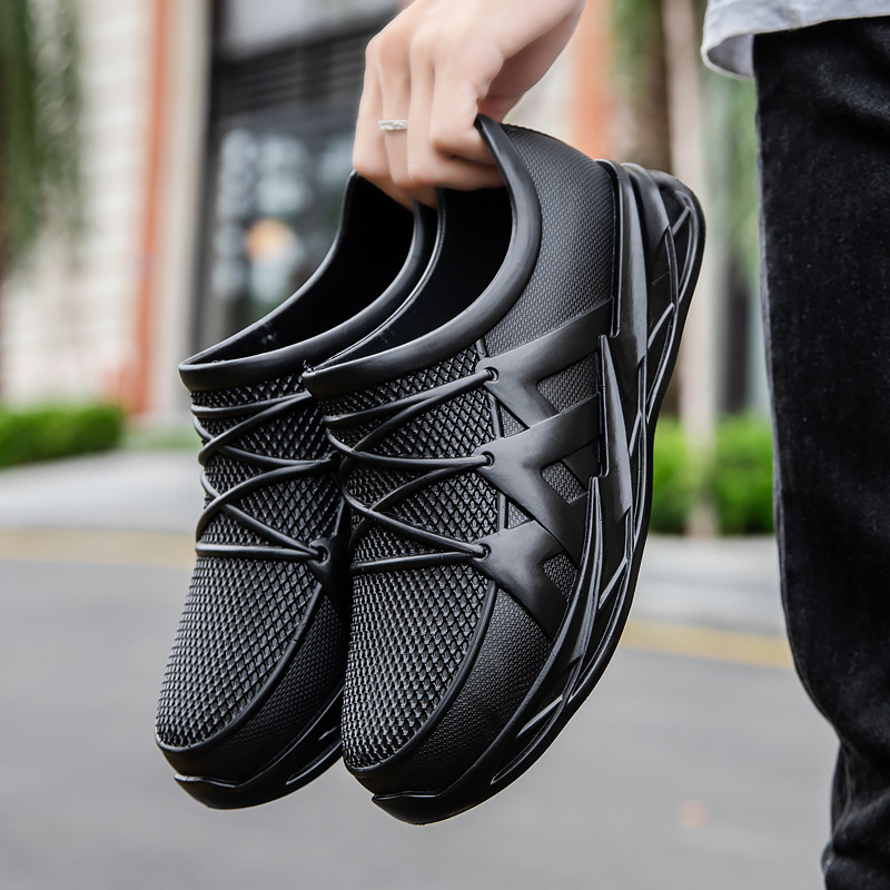 Men's Hollow Waterproof Clogs · YANYAN China shoe factory