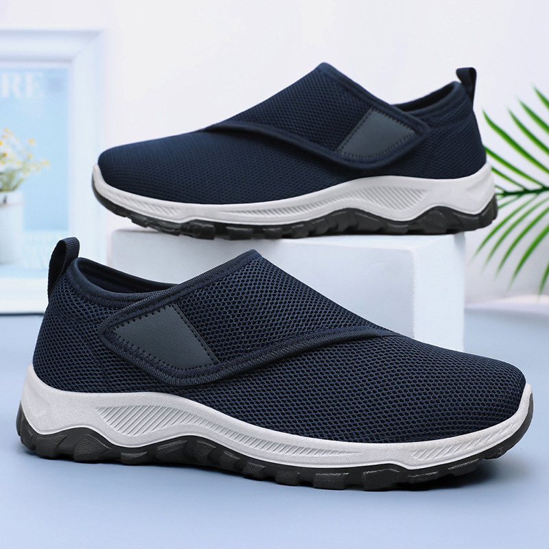 Men's Breathable Velcro Walking Shoes · YANYAN China shoe factory