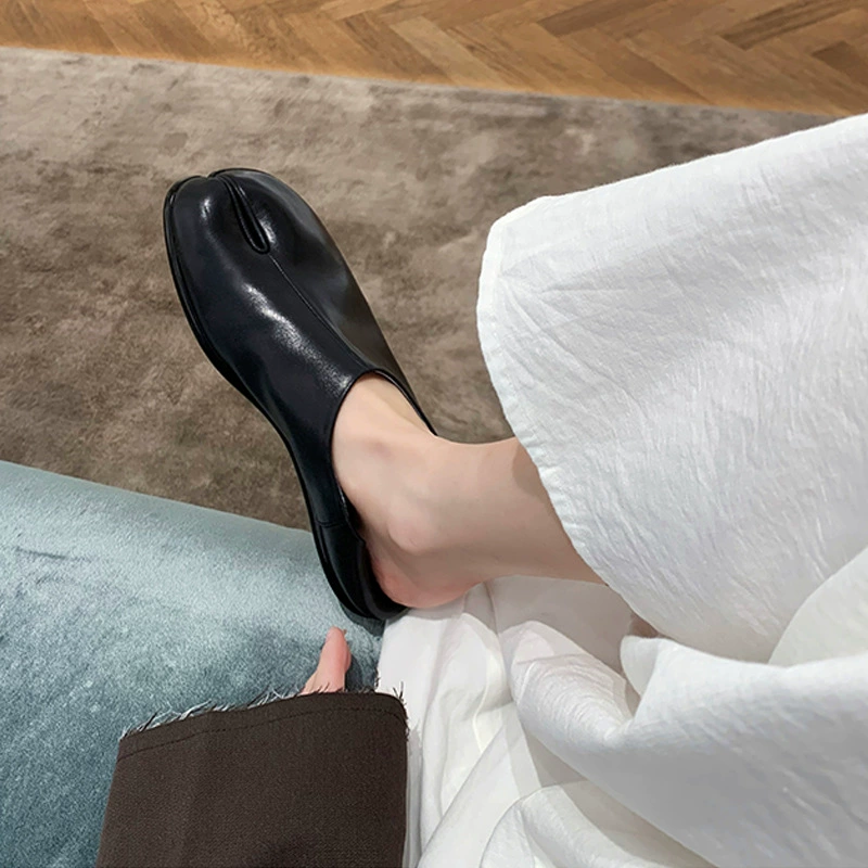 Novos Sapatos Rasteiros Boca Rasa Verão Mocassim Slip On Dedo Dividido Mulheres