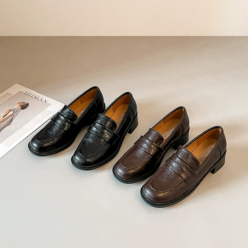 Mocassins Rétro Britanniques pour Femme, Cuir Souple, Talon Épais, Décontractés pour Printemps 2026 · MOHE China shoe factory