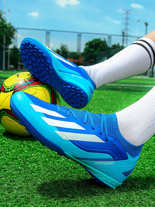 Chuteiras Novas Cross-Border, Cano Baixo, Travas, TF, Treino, Jogo, para Mulheres