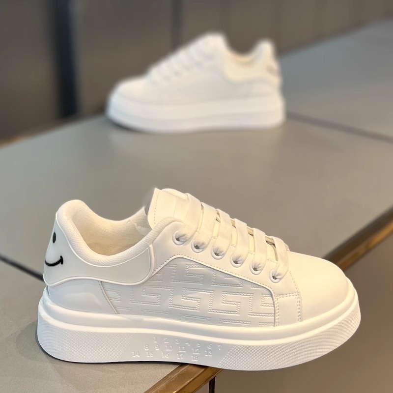 Men's Breathable Platform White Skate Shoes · YANYAN China shoe factory
