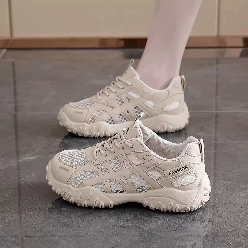 Damensommer atmungsaktive Mesh Chunky Sneaker koreanischer Stil dicke Sohle Höhenzunahme Laufschuhe