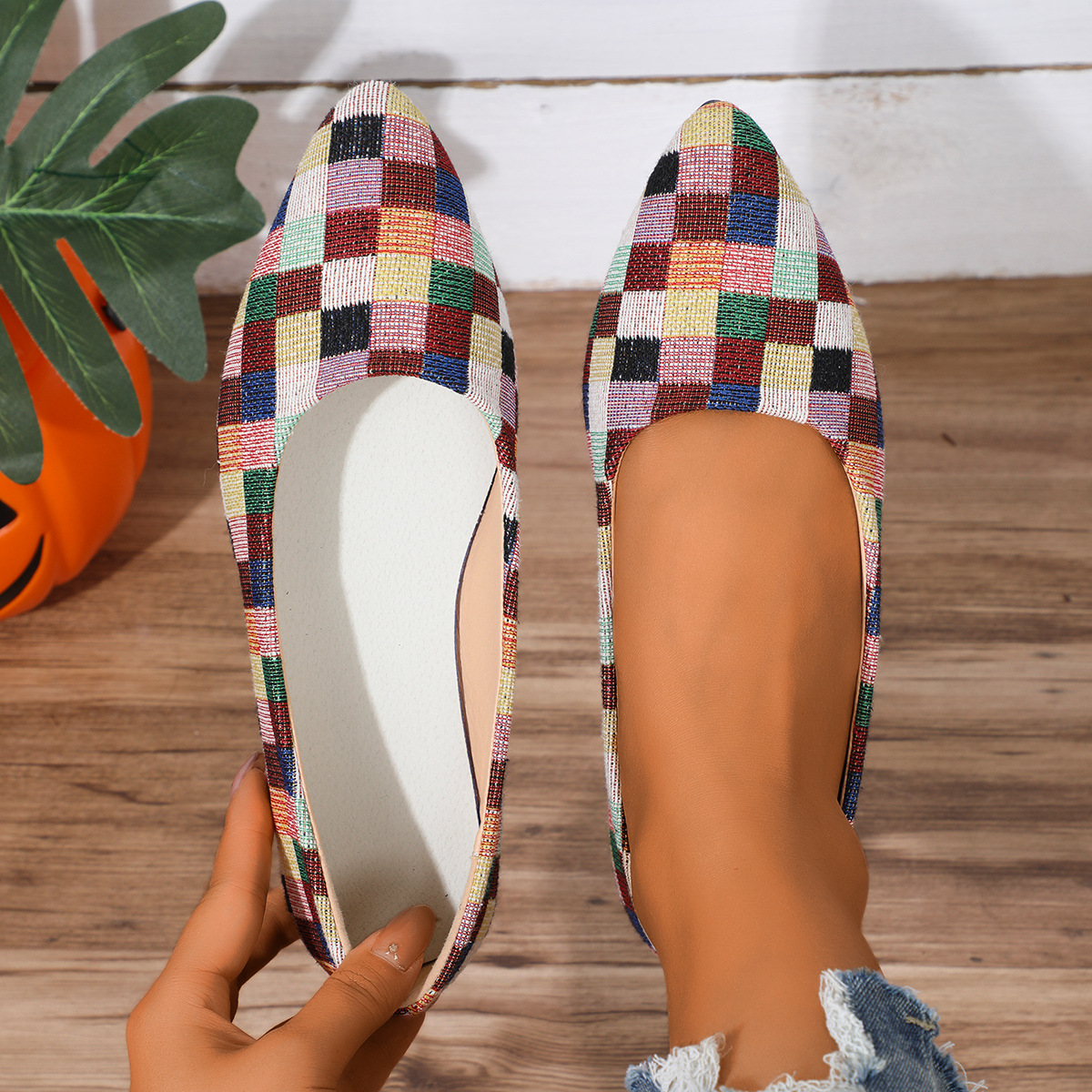 Women's Pointed Toe Colorful Flats · YANYAN China shoe factory