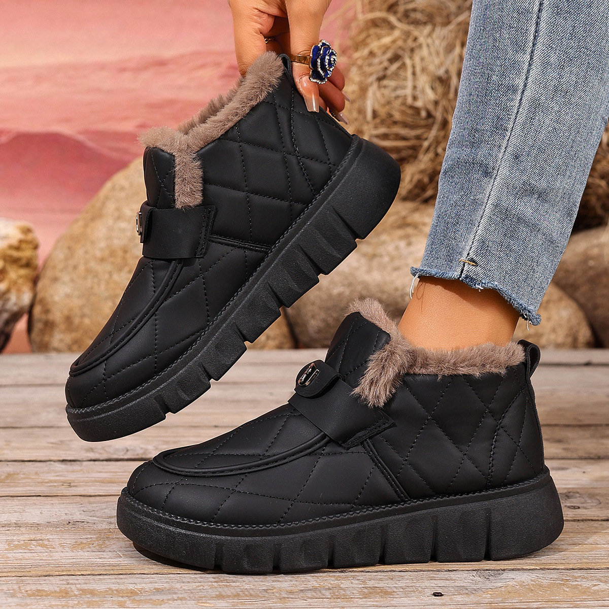 Women's Winter Fleece Lined Snow Boots · YANYAN China shoe factory