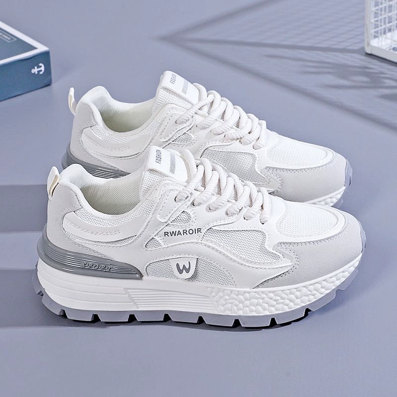 Chaussures Dad pour femme 2025 Été respirantes mesh Coréen semelle épaisse baskets de sport décontractées