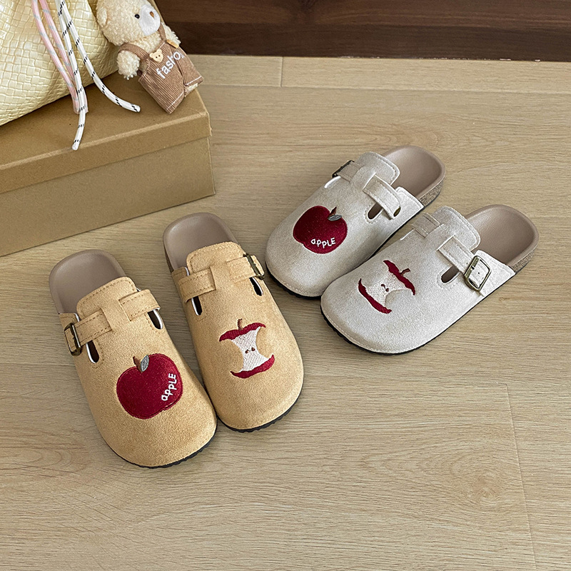 Women's Embroidered Closed Toe Slides · YANYAN China shoe factory