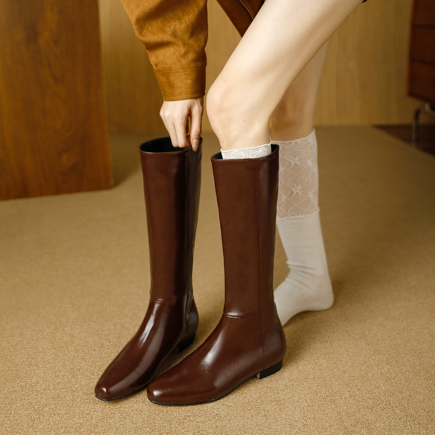 Damen Overknee-Stiefel mit spitzer Spitze, gerader Schaft, schmale Passform, 2025 neu