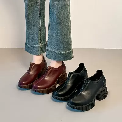 Mocassins Femininos com Sola Grossa, Salto Grosso, Marrom, Retro, Plataforma, 2025 · YANYAN China shoe factory