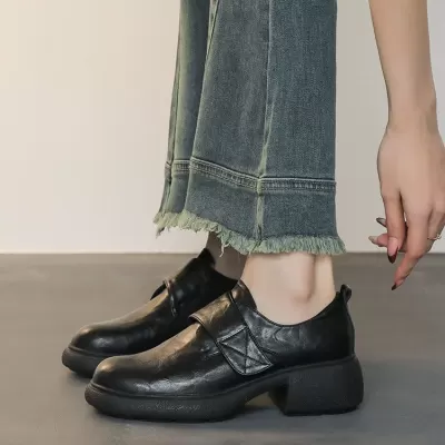 Women's Loafers with Thick Sole, Velcro Strap, Round Toe, Black, Chunky Heel · YANYAN China shoe factory