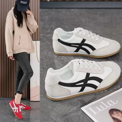 Women's German Trainer Shoes 2026 Spring, Breathable Lightweight White Board Shoes · YANYAN China shoe factory
