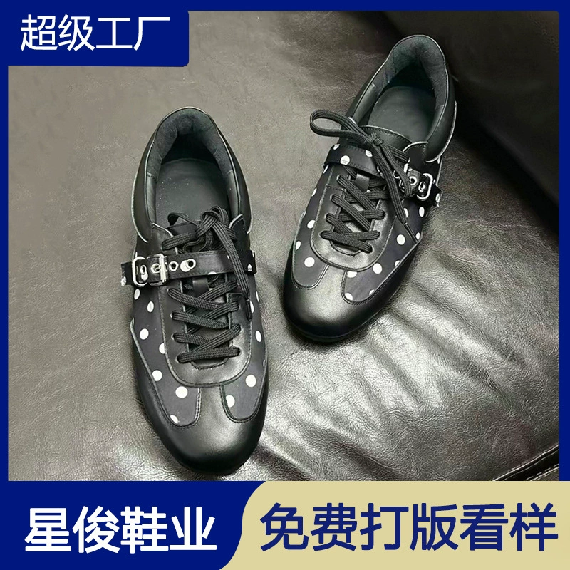 Retro polka dot decoration satin buckle德训 shoes women early spring new casual flat round toe leather shoes
