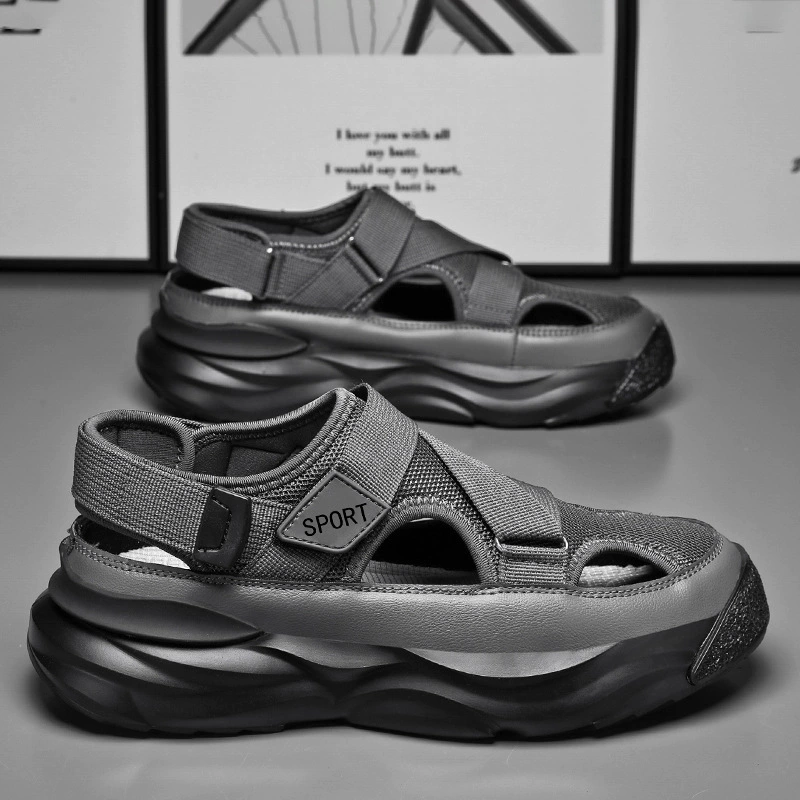 Sandales homme Nouvel Été Extérieur Respirant Anti-odeur Claquettes Plage Antidérapant Demi-pantoufles Couvre-orteils