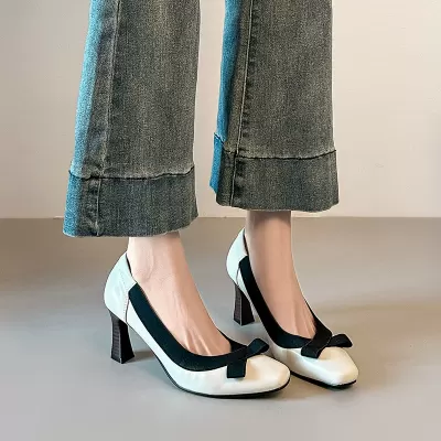 Spring New Square Toe French Women's Bow Shallow Heel Chunky Heel Shoes · YANYAN China shoe factory
