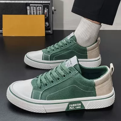 Trendy Shoes 2026 Spring New Soft Sole Breathable Casual Sports Board Shoes Anti-Slip Wear-Resistant Canvas Shoes Men · YANYAN China shoe factory