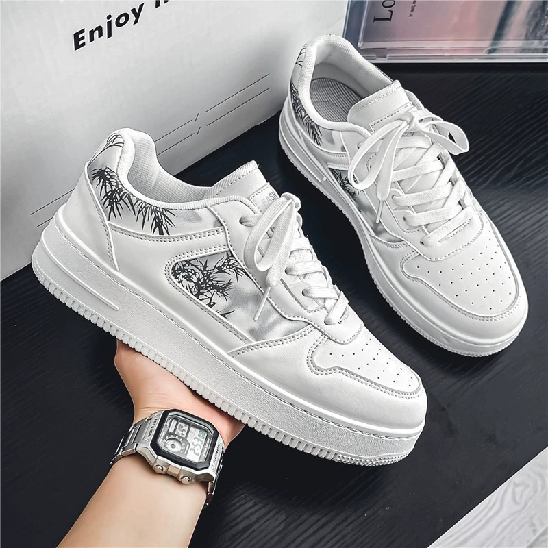 2026 Chinese Ink Painting Board Shoes Men's High Fashion Casual Student Sneakers