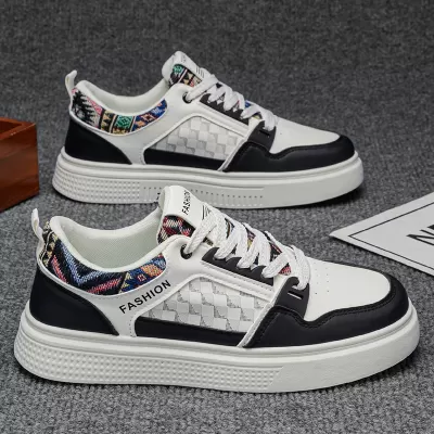 Men's 2026 Spring Fashion Casual White Board Shoes Soft Sole Breathable Student Sneakers · YANYAN China shoe factory