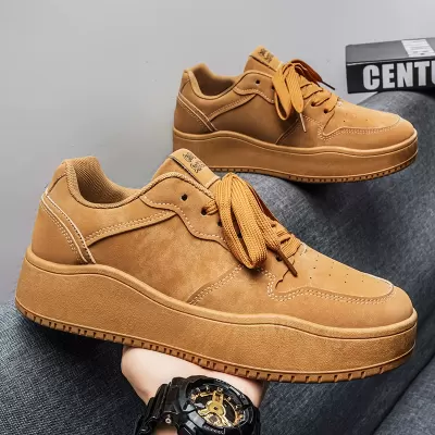 Board Shoes 2026 Spring New Comfortable Soft Sole Men's Retro Wear-Resistant Trendy Light Casual Sports Shoes · YANYAN China shoe factory